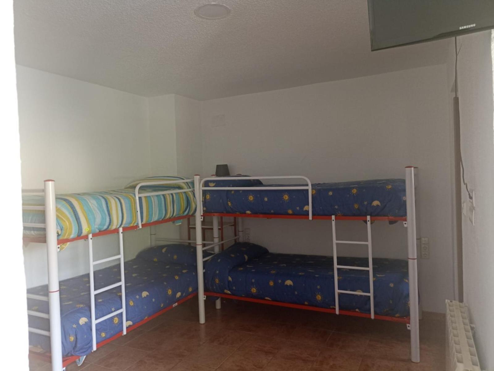 Hostal El Desvio Сьєрра-Невада Екстер'єр фото
